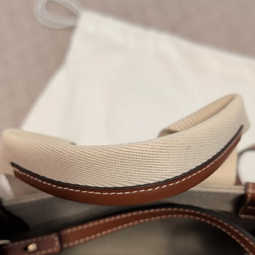 Chloé Beige and Brown Mini Woody Tote Bag - Picture 12 of 17